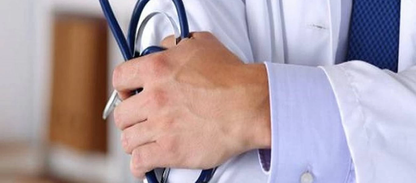 Η ιστορία του παιδιού που έχει το νεφρό του στο πόδι - Οι γιατροί «σήκωσαν τα χέρια ψηλά» (βίντεο-φωτο)